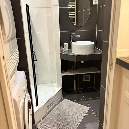 Tour Eiffel Marois 巴黎