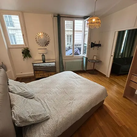 公寓 Tour Eiffel Marois 巴黎